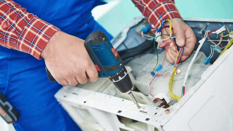Sarıgöl Bosch Bosch çamaşır makinesi kart tamiri – Su almama arızası orijinal parça ile giderildi. - Teknik servis örneği